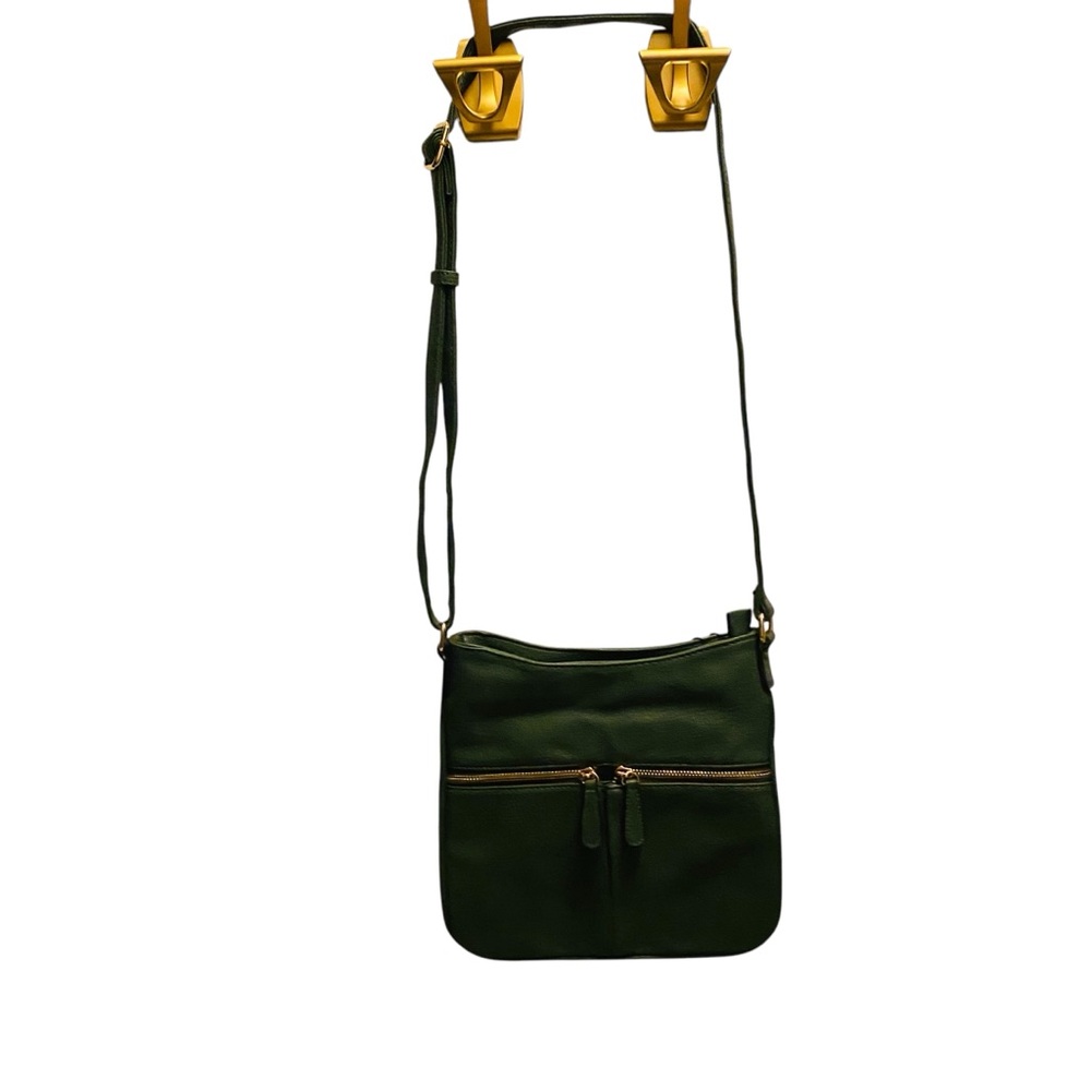 ⭐️ POPPI NWT Green Vegan Leather Crossbody Bag
